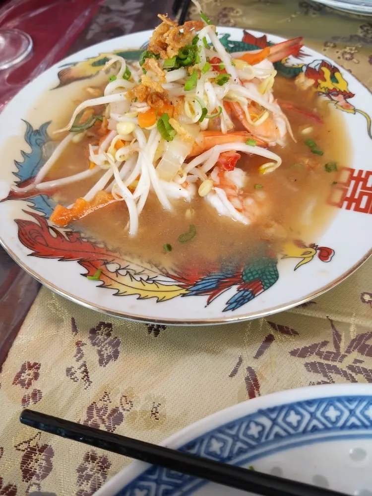 Prawns and Bean Shoots